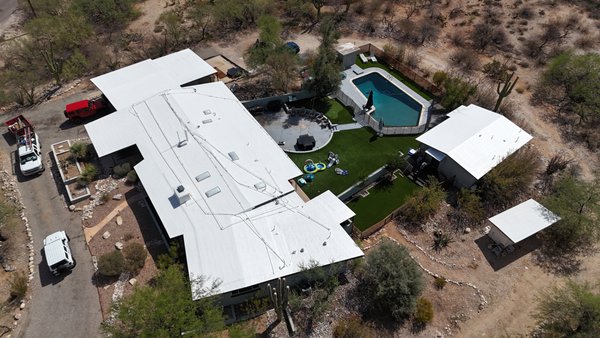 NEW Flat Built-Up Roof System - NEW Built-Up Roof & Elastomeric Coatings for our customer's Main House, Garage, and Rear Guest Home. Full project completed in 1 week. Elastomeric Coatings properly mixed for long term performance. NEW Flat Built-Up Roof System - NEW Built-Up Roof & Elastomeric Coatings for our customer's Main House, Garage, and Rear Guest Home. Full project completed in 1 week. Elastomeric Coatings properly mixed for long term performance.