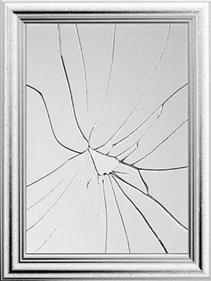 Mirror - Here at Epic Glass we can fix any mirror whether its broken or cracked or your just wanting a new mirror for your home. We also can help you with that new project for your gym or studio on new mirrored walls.  Contact us today!