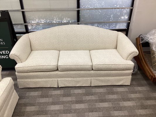 Reupholstered Couches - Reupholstered sofas Reupholstered Couches - Reupholstered sofas