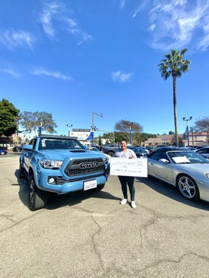 Glendale’s Nr.1 Car Buying Center - We are Glendale's Nr.1 Car Buyers! As an authorized Kelly Bluebook Buying Center, enjoy a fast and easy car selling process with Future Auto Sales. No appointment is necessary, simply come by for a quick appraisal and our Buying Specialists will make a competitive offer, handle all DMV and lien paperwork with you, and cut you a check on the spot. Even better, we BEAT valid written offers from other dealers such as CarMax! Selling your car is really that easy! Learn more on our website or call us at 818-240-0099 Glendale’s Nr.1 Car Buying Center - We are Glendale's Nr.1 Car Buyers! As an authorized Kelly Bluebook Buying Center, enjoy a fast and easy car selling process with Future Auto Sales. No appointment is necessary, simply come by for a quick appraisal and our Buying Specialists will make a competitive offer, handle all DMV and lien paperwork with you, and cut you a check on the spot. Even better, we BEAT valid written offers from other dealers such as CarMax! Selling your car is really that easy! Learn more on our website or call us at 818-240-0099