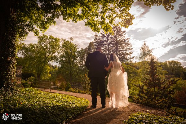 Wedding - Here is an example of different wedding we have done. we have a great experience dealing with all season wedding. you can feel confident in choosing us to capture your special day. Wedding - Here is an example of different wedding we have done. we have a great experience dealing with all season wedding. you can feel confident in choosing us to capture your special day.