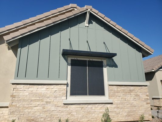 Sun Screens 🌞 - We provide custom-built outdoor window sun screens in various screen and frame colors. Lower your energy bill, protect your turf grass, and add a new aesthetic to your house!