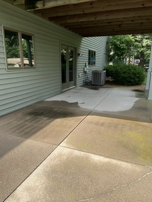 D & D pressure washing. Flat surface cleaning. - The customer wanted there small 24x24 basketball court cleaned and small patio. They gave me a call and I was able to come out and meet them give a quote. In and out in a-hour and forty minutes. And the customer was very happy with end results.