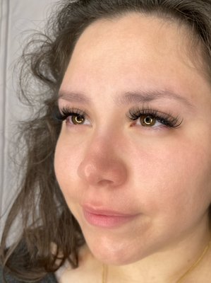 Hybrid lashes - Stunning hybrid sets on these gorgeous ladies. Hybrid lashes - Stunning hybrid sets on these gorgeous ladies.