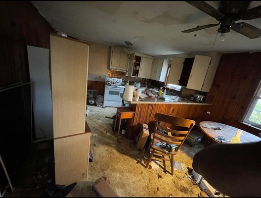 eviction trash out - we are available for Same day -next day service contact us early at (980)297-6416 eviction trash out - we are available for Same day -next day service contact us early at (980)297-6416