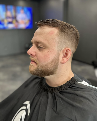 Men's Haircuts - Free Consultations