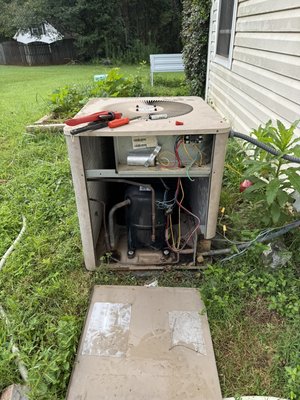 Before & After Photos - Customer previously had a tech whom was sent out by the home warranty company to repair their R22 coil and ac. System was left falling apart and with no solution. We replaced the indoor, outdoor unit, and upgraded their thermostat. Customer was extremely happy with their results and best of all we did it at an affordable price! Before & After Photos - Customer previously had a tech whom was sent out by the home warranty company to repair their R22 coil and ac. System was left falling apart and with no solution. We replaced the indoor, outdoor unit, and upgraded their thermostat. Customer was extremely happy with their results and best of all we did it at an affordable price!