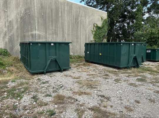 Renovation Sept. 2023 Kenner - 20 cubic yard dumpster is a great size can for home renovation project such as remodeling a kitchen or bathroom, replacing roof, or garage cleanup. Renovation Sept. 2023 Kenner - 20 cubic yard dumpster is a great size can for home renovation project such as remodeling a kitchen or bathroom, replacing roof, or garage cleanup.