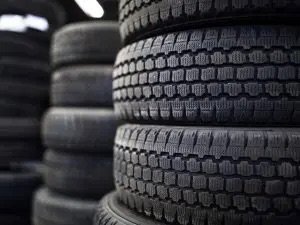 Tire Replacement & Repair - The tires on your vehicle experience a lot of wear and tear. If your tires could use some TLC, bring your vehicle to Ross Tire & Service. We’ve been serving the Lafayette, LA community for 20 years and counting. We’ll give you expert advice about tire maintenance and we can even provide an on-the-spot diagnostic for your tire wear problems.
Call 337-984-0099 or just come on by – no appointment needed. Tire Replacement & Repair - The tires on your vehicle experience a lot of wear and tear. If your tires could use some TLC, bring your vehicle to Ross Tire & Service. We’ve been serving the Lafayette, LA community for 20 years and counting. We’ll give you expert advice about tire maintenance and we can even provide an on-the-spot diagnostic for your tire wear problems.
Call 337-984-0099 or just come on by – no appointment needed.