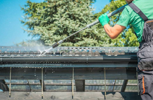 Gutter Cleaning Sevices - Gutter Cleaning Services Gutter Cleaning Sevices - Gutter Cleaning Services