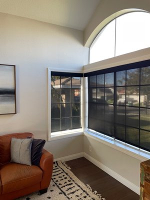 Bold Roller Shades- Riverside - Don’t be afraid to be bold with your shades! It can make all the difference in what you’re trying to accomplish- whether having a contemporary look to transitional - whichever you’re goal is. Bold Roller Shades- Riverside - Don’t be afraid to be bold with your shades! It can make all the difference in what you’re trying to accomplish- whether having a contemporary look to transitional - whichever you’re goal is.
