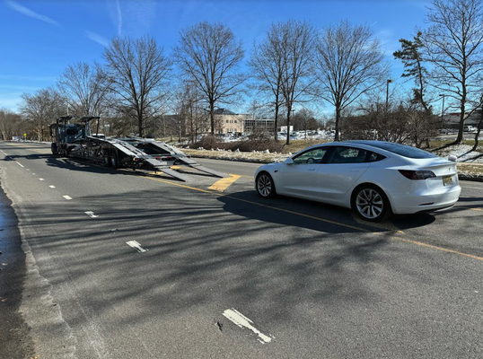 Vehicle Pickup - Vehicle Pickup Vehicle Pickup - Vehicle Pickup