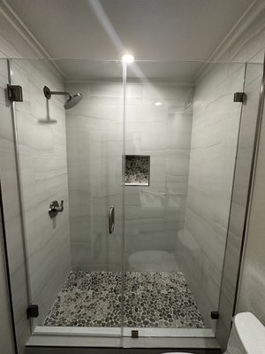 2 bath remodel in Yorba Linda - 2 bathroom remodels in Yorba Linda 
Elegant touch
Satisfied customer