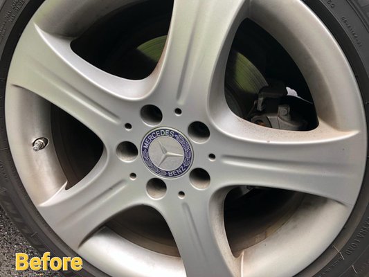 Exterior Detail - This exterior detail focus on the rims. Cleaned off all brake dust and buildup. Exterior Detail - This exterior detail focus on the rims. Cleaned off all brake dust and buildup.