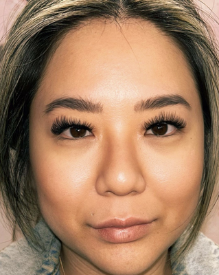 Mono-Lid Eyeshape - When determining eye shape have your client relax their face, take a look at the facial features and pay attention to the eyes ,face and the direction their natural lashes grows . Mono-lid eye shape have no creasing in the lid are. Their crease has an extra layer of skin (called epicanthal* fold) that covers the natural lashes which in most cases forces those lashes to grow downwards. Mono-Lid Eyeshape - When determining eye shape have your client relax their face, take a look at the facial features and pay attention to the eyes ,face and the direction their natural lashes grows . Mono-lid eye shape have no creasing in the lid are. Their crease has an extra layer of skin (called epicanthal* fold) that covers the natural lashes which in most cases forces those lashes to grow downwards.
