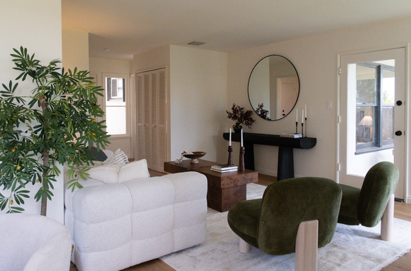 Rexford Pasadena - A calm, detail-driven interior where simplicity meets texture. Soft light, natural materials, and carefully curated pieces come together to create a space that feels both refined and effortless.
Each corner is designed with intention—balancing clean composition, subtle contrast, and everyday comfort. The result is a timeless, understated home that invites you to slow down and stay. Rexford Pasadena - A calm, detail-driven interior where simplicity meets texture. Soft light, natural materials, and carefully curated pieces come together to create a space that feels both refined and effortless.
Each corner is designed with intention—balancing clean composition, subtle contrast, and everyday comfort. The result is a timeless, understated home that invites you to slow down and stay.