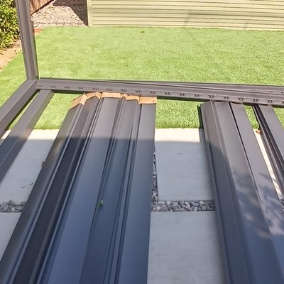 Patio - This was made by total metal parts, portable opening top with a manual mechanism.
I built it in a day. Patio - This was made by total metal parts, portable opening top with a manual mechanism.
I built it in a day.