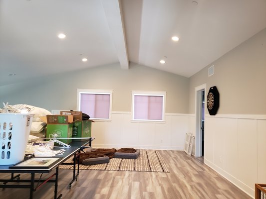 Complete Interior Repaint - Complete 4,000 Square Feet Interior Repaint. Including: Kitchen island, walls, ceilings, trim, doors, everything top to bottom, minimum of two coats on all surfaces! We never take shortcuts!

Quality is our Priority!

Call today for a Free Estimate!
