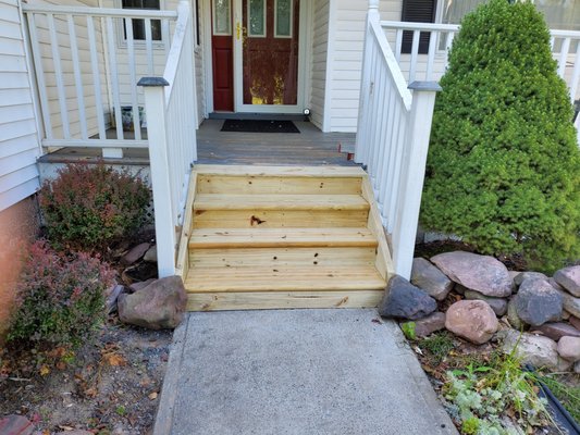 Front step installation - This customer needed new steps installed that led to their front door. Front step installation - This customer needed new steps installed that led to their front door.
