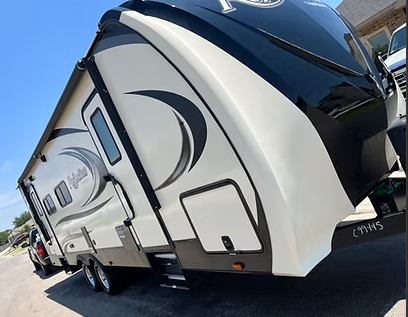 RV Exterior Detail—Big Shine for Your Home on Wheels - Give your RV the attention it deserves with a complete exterior detail from Adrian’s Touch Mobile Detailing. We remove grime, brighten finishes, and protect your RV’s exterior—wherever you are parked.
📞 915-205-2020
Call or text our team for quick, efficient RV exterior detailing!
