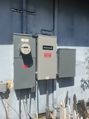 22kw whole house generator 2023 - Customer was in desperate need of a whole house generator with automatic transfer switch (turns generator on automatically when a power outage is sensed) for rolling blackouts with need for oxygen and not being able to start a the generator by hand any longer due to age. 22kw whole house generator 2023 - Customer was in desperate need of a whole house generator with automatic transfer switch (turns generator on automatically when a power outage is sensed) for rolling blackouts with need for oxygen and not being able to start a the generator by hand any longer due to age.