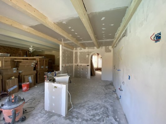 Here is one of our Kitchen Demo/Remodel - This Client wanted a new kitchen With the feel for the same design so we made it happen. They loved it and couldn’t be any Happier. Quick job.