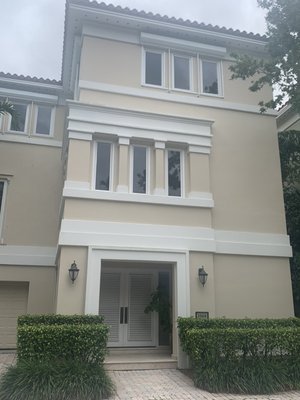 Coconut Grove proyect - Working hard for your family