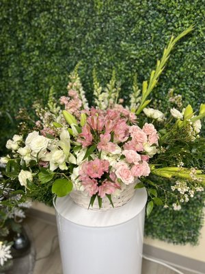All new flower arrangements and beautiful flowers we have in stock!!! - Come and get all the flowers we have!!! We get three delivers a week!! All new flower arrangements and beautiful flowers we have in stock!!! - Come and get all the flowers we have!!! We get three delivers a week!!