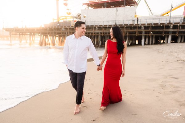 Santa Monica Engagement Session - Check out Nicole & Gee's beautiful Santa Monica engagement session. We had an amazing time photographing the lovely couple on this gorgeous summer day in Southern California. Santa Monica Engagement Session - Check out Nicole & Gee's beautiful Santa Monica engagement session. We had an amazing time photographing the lovely couple on this gorgeous summer day in Southern California.