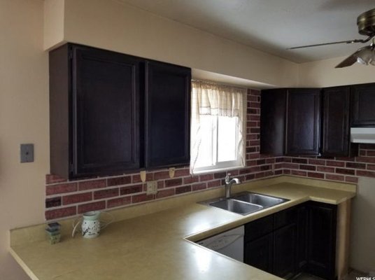 Kitchen remodel in 2024 - This was a complete remodel of the original kitchen. They wanted a modern farmhouse style. Kitchen remodel in 2024 - This was a complete remodel of the original kitchen. They wanted a modern farmhouse style.