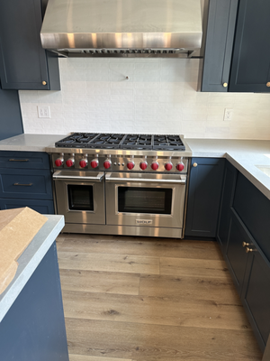 Traditional Kitchen Excellence - Traditional Kitchen Layouts Stand the Test of. Time and are always Desirable in any Market. Traditional Kitchen Excellence - Traditional Kitchen Layouts Stand the Test of. Time and are always Desirable in any Market.