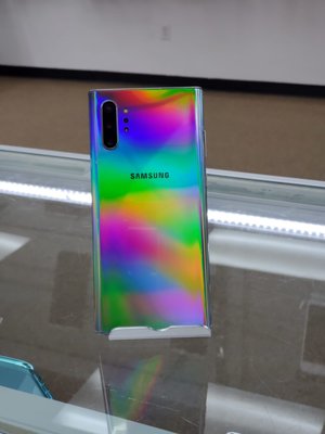 Samsung Note 10 Plus LCD & Back Glass Repair - This broken Note 10 was brought in with a broken LCD and broken glass. Cellularport fixed this the same day and returned it back to the customer.