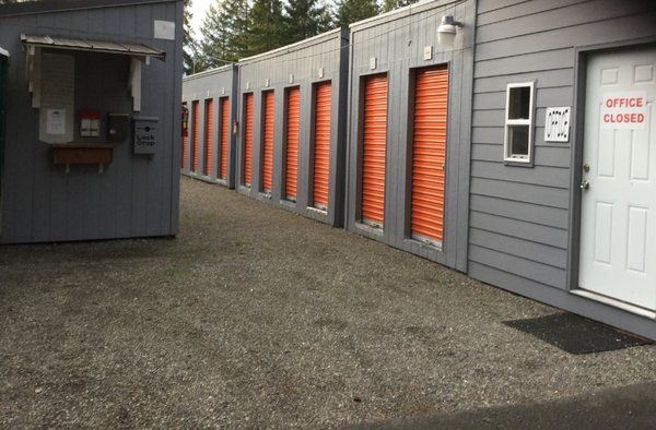 Storage Units - Storageland in Lacey, WA offers a variety of drive-up storage options to best meet your needs. Unit sizes range from 5x5 up to 14x15. We are running a 1st month special of just $30 for all units! Storage Units - Storageland in Lacey, WA offers a variety of drive-up storage options to best meet your needs. Unit sizes range from 5x5 up to 14x15. We are running a 1st month special of just $30 for all units!