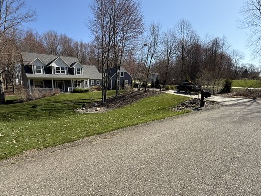 Mulch in Rockford - 34 Yards of Mulch for the front of the home. Also did a nice spring clean up to all the flower beds