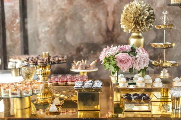 Wedding - Wedding decor, table center pieces, florar arrangements, and more... Wedding - Wedding decor, table center pieces, florar arrangements, and more...