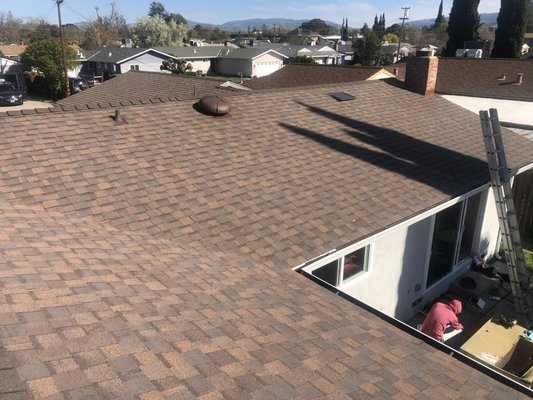 Re-Roofing and gutter system installation October 2022 - Removal and installation of new roof shingles and gutters system Re-Roofing and gutter system installation October 2022 - Removal and installation of new roof shingles and gutters system