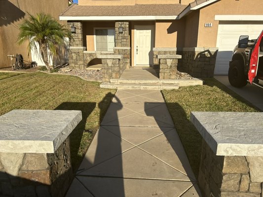 CUSTOM LANDSCAPE - CUSTOM LANDSCAPE DESIGN FOR FRONT YARD CUSTOM LANDSCAPE - CUSTOM LANDSCAPE DESIGN FOR FRONT YARD