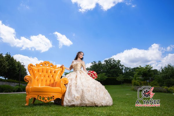 Quinceañeras - A girl's right of passage only happens once in a lifetime and should be celebrated as such. Our job is to let you enjoy your special day with your friends and loved ones while we capture every moment of your day. Quinceañeras - A girl's right of passage only happens once in a lifetime and should be celebrated as such. Our job is to let you enjoy your special day with your friends and loved ones while we capture every moment of your day.
