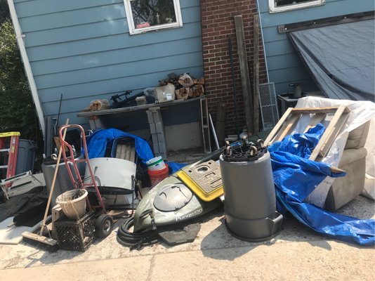 Large Projects - Know anybody that needs a lot of junk removed? Contact us about our current promotions and discounts for using Yelp. Large Projects - Know anybody that needs a lot of junk removed? Contact us about our current promotions and discounts for using Yelp.