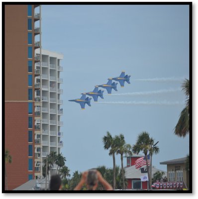 Special Events, Fireworks, and Seasonal Events - Capt Majik offers special events such as airshows, fireworks and seasonal events.  We can also help with proposals, wedding events, and photograph sessions.