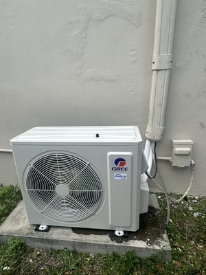 minisplit install - this is an installation of a new minisplit the outdoor and the indoor units minisplit install - this is an installation of a new minisplit the outdoor and the indoor units