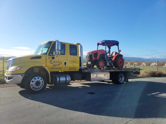 Towed forklift, container and tractor - These are a few of the things I’ve towed. Towed forklift, container and tractor - These are a few of the things I’ve towed.