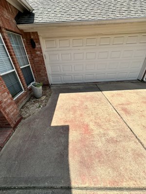 Driveway paint removal services - The homeowner is remodeling his house and wanted to remove the paint off the driveway so this is a paint removal project on driveway.￼