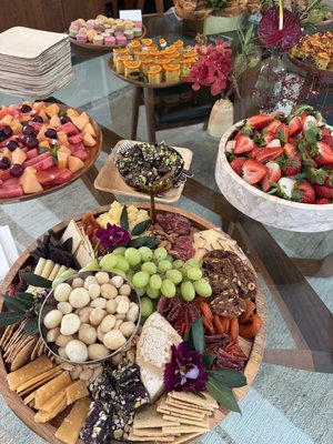 Brunch & Passed Apps - Private Catering Event – 40–50 Guests

Catered a private event for 40–50 guests featuring a seasonal, chef-driven menu made with fresh, high-quality ingredients. The spread included a variety of house-made dishes designed to be both elevated and approachable, served buffet-style so guests could enjoy a range of flavors. I worked closely with the host to customize the menu and ensure the event ran smoothly. It was a wonderful evening of great food, happy guests, and a memorable gathering.
