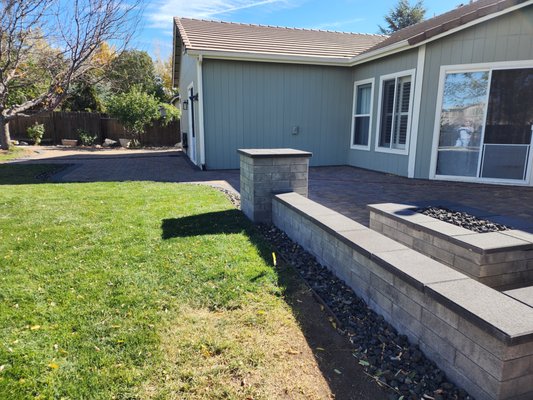 Outdoor Kitchen Installation using Belgard Melville block wall system. - BBQ kitchen installation and Fireplace using Belgard Melville Wall System and Cambridge Cobble pavers.
