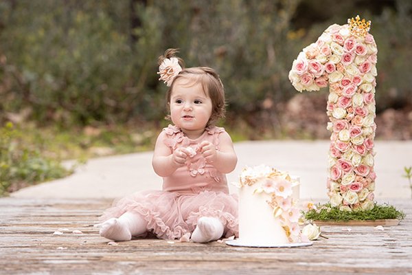 Birthday Cake Smash - Capture your babies very first milestone by taking pictures of his or her first Birthday Cake. Have cute pictures a week or two before your baby turns one so that you can show them off to your friends and family.