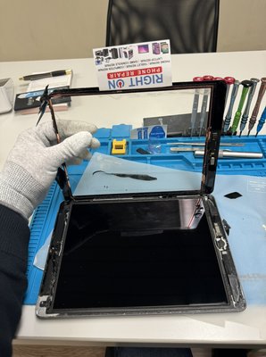 ipad Screen Replacement from scratch - Looking to fix your broken iPad screen? We've got you covered! Our expert technicians can replace your iPad screen/digitizer, and make it look brand new again. To top it off, we'll also add a screen protector to give it an extra layer of protection. Say goodbye to cracks and scratches and hello to a flawless iPad experience! ipad Screen Replacement from scratch - Looking to fix your broken iPad screen? We've got you covered! Our expert technicians can replace your iPad screen/digitizer, and make it look brand new again. To top it off, we'll also add a screen protector to give it an extra layer of protection. Say goodbye to cracks and scratches and hello to a flawless iPad experience!