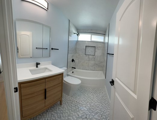 Bathroom remodel - This remodel was done by our team from demolition to finish paint job. 
One of our specialties bathroom remodels 
Tile work is the key for a happy client