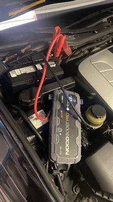 Vehicle Jumpstart Services - When your vehicle won’t crank because the battery is too low ! We offer a jumpstart service where we bring a jump box and we give your battery a jump ! Vehicle Jumpstart Services - When your vehicle won’t crank because the battery is too low ! We offer a jumpstart service where we bring a jump box and we give your battery a jump !