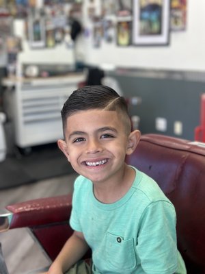 Kids Hair Cuts - Kids Hair style available any day of the week. We have experienced barbers that will make your child feel at ease and we will give them the best haircut experience in our salon. Book an appointment online.